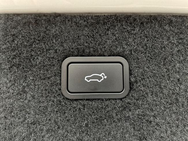 POLESTAR 4 Coupe Photo 27