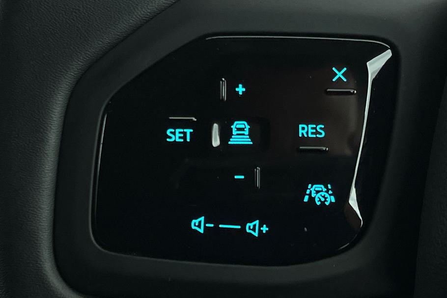 Used Ford EXPLORER 25