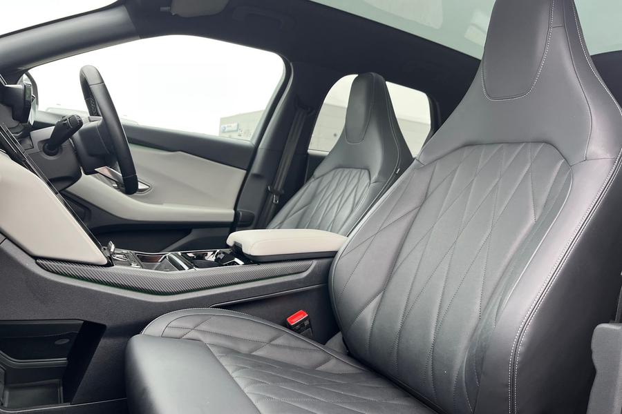 Ford EXPLORER Photo autoimg-23e4e2aa35e453c8ce03adef596ea55b459a2dae.jpg