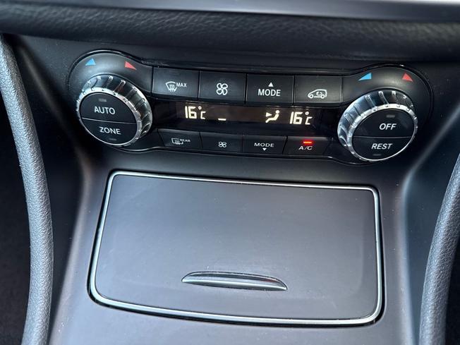 MERCEDES-BENZ GLA Photo 31