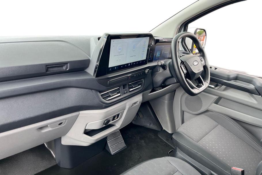 Used Ford TRANSIT CUSTOM YO25FXC 4