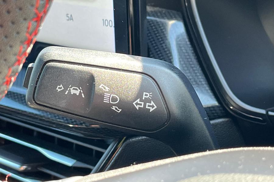 Ford FOCUS Photo autoimg-23ec59d1c78f73331345a18086663b609eaa6d56.jpg