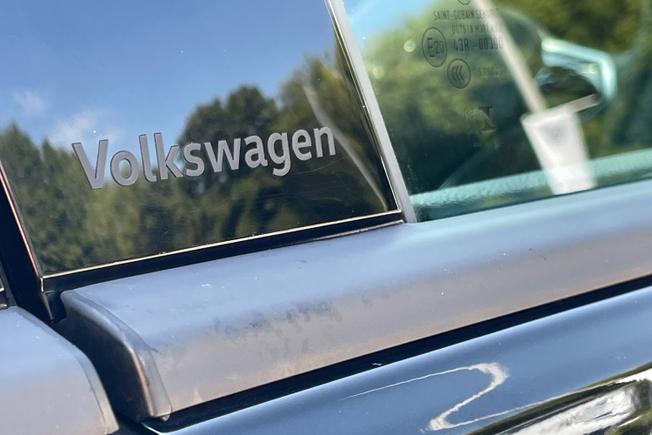 VOLKSWAGEN Golf Photo 23