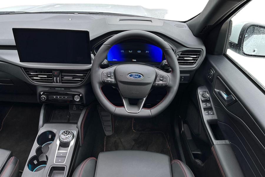 Ford Kuga Photo autoimg-23f203358ed8b44f117756f5f852d10caeaccdf6.jpg