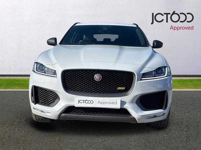 JAGUAR F-Pace Photo 8