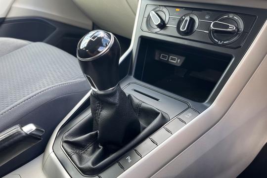 Volkswagen Polo Photo autoimg-23f4e88df97f3bce9c16b3a13957e962111abc86.jpg