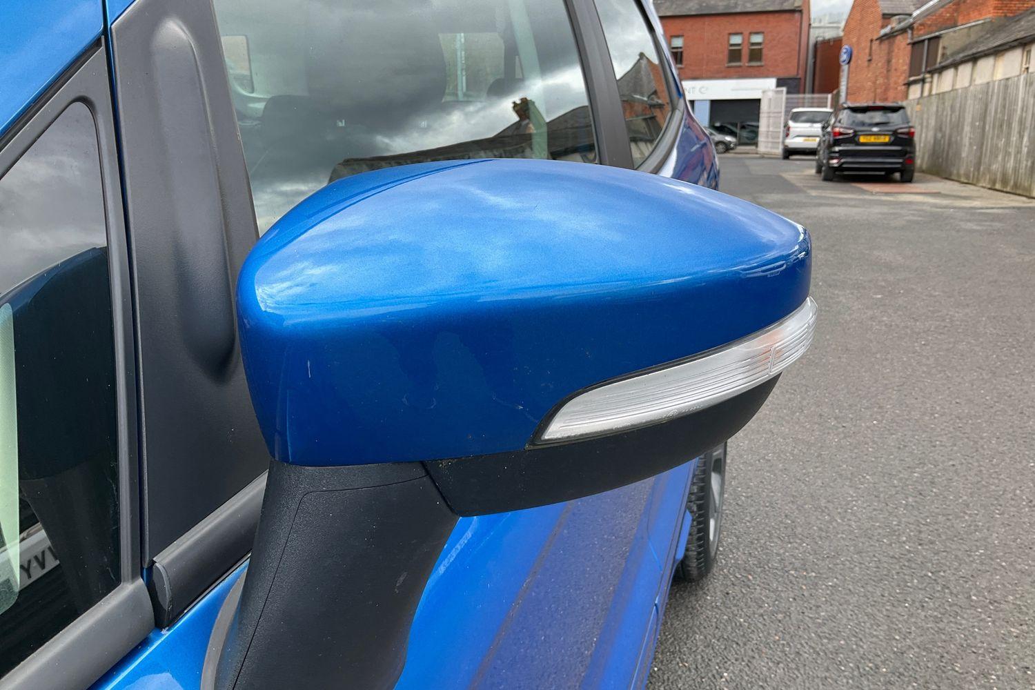 Ford ECOSPORT Photo 35