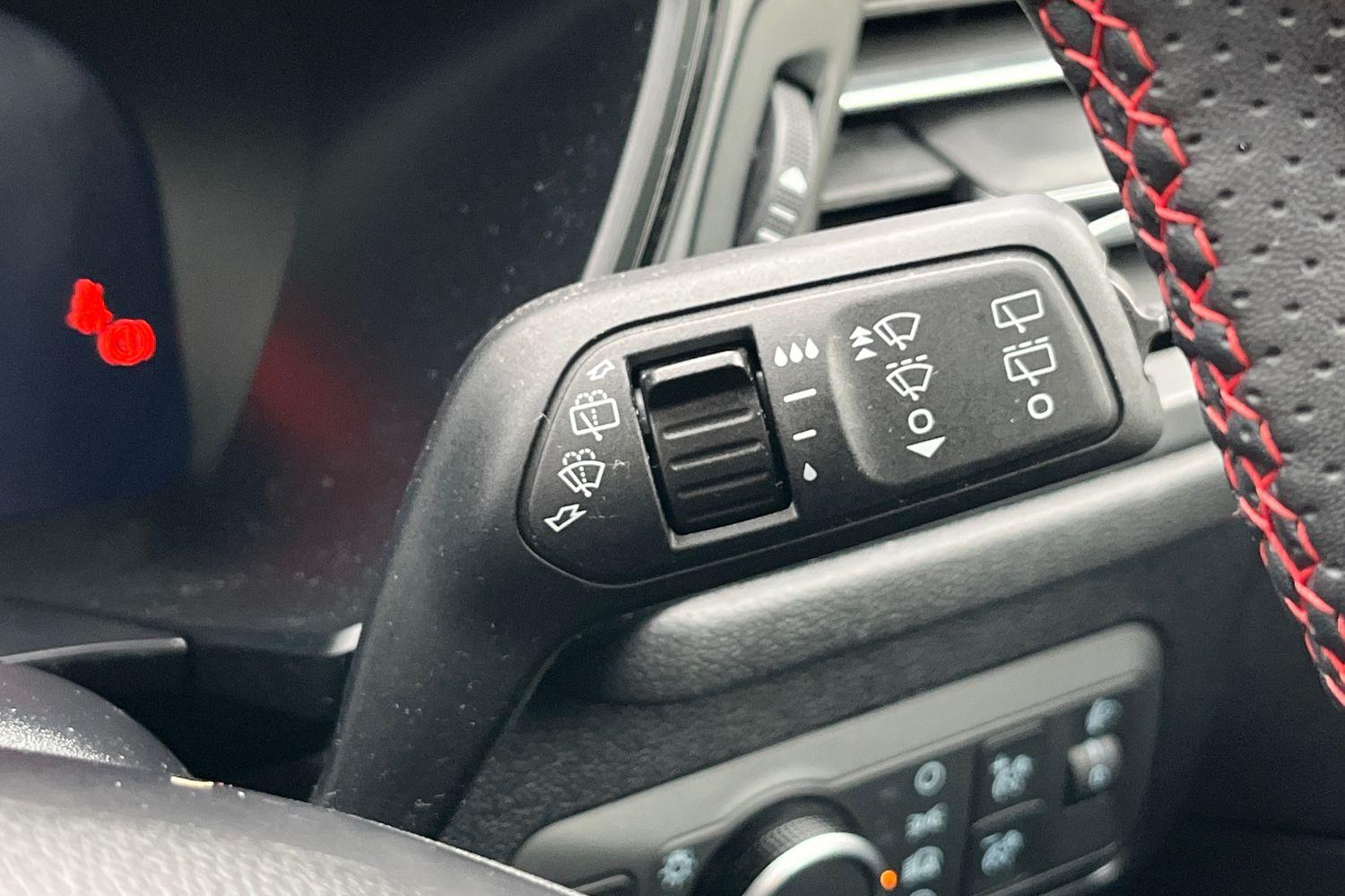 Ford KUGA Photo 14