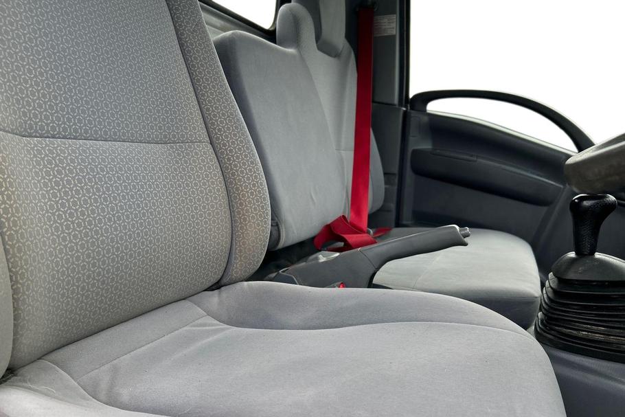 Used Isuzu GRAFTER N35.150 PX69LWD 12