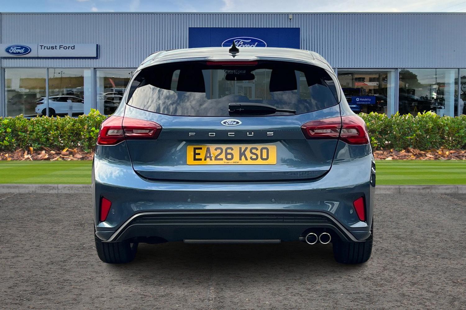 Ford Focus Photo 6