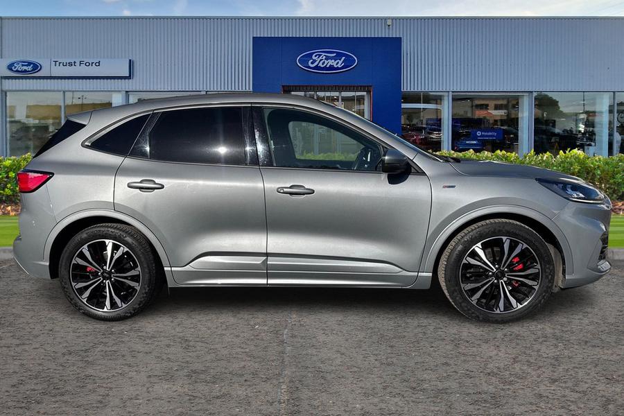 Ford KUGA Photo autoimg-23ff125a48bcc63dd4efcc66851ccb2a0b7d238d.jpg