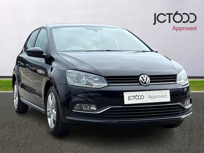 VOLKSWAGEN Polo Photo 1
