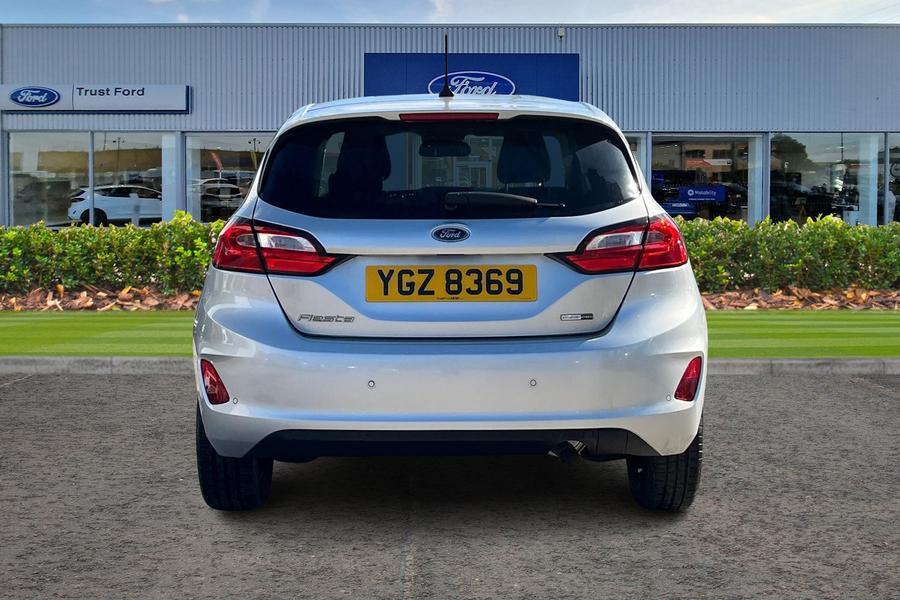 Ford FIESTA Photo autoimg-240a951a90f90064c7e33cefa0247552183e5973.jpg