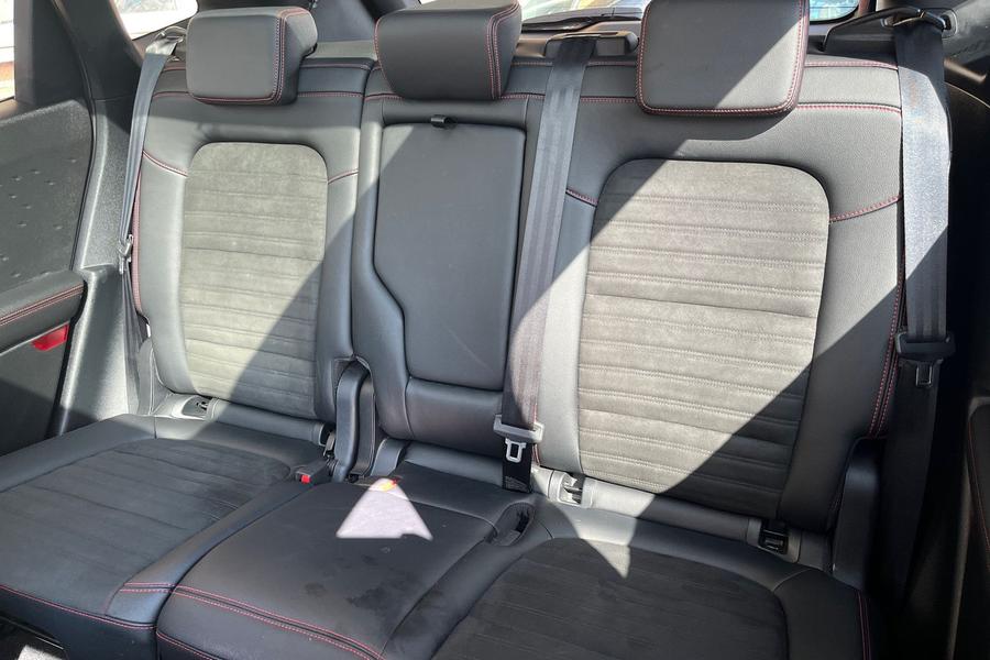 Ford Kuga Photo autoimg-240bbce1cc7a57cb0ef7cceb57acb1bb0221df51.jpg