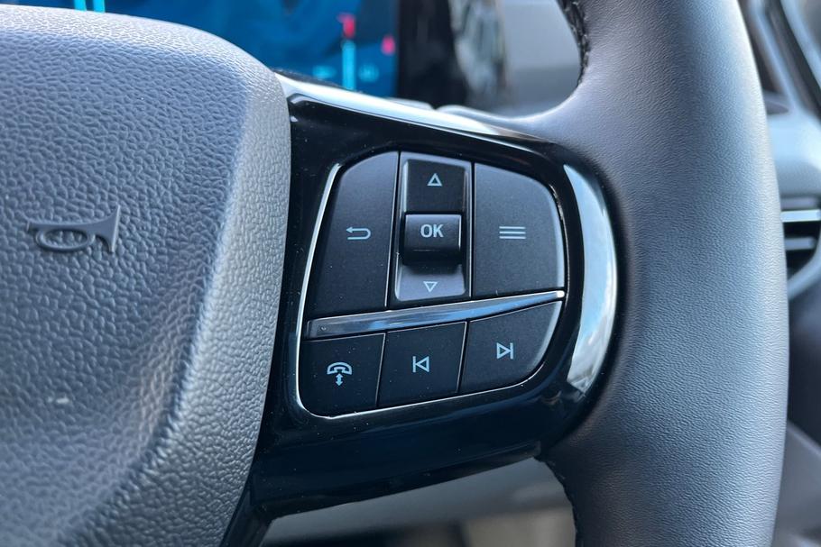 Used Ford E-TRANSIT CUSTOM 16