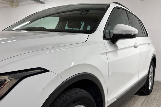 VOLKSWAGEN Tiguan Photo 40