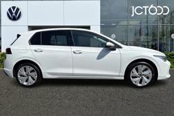 VOLKSWAGEN Golf Photo 4