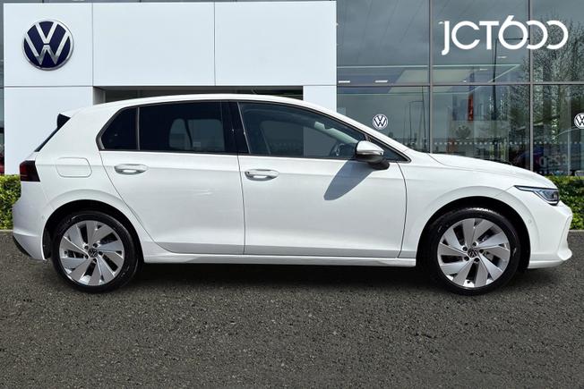 VOLKSWAGEN Golf Photo 4