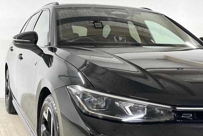 VOLKSWAGEN Passat Photo 38