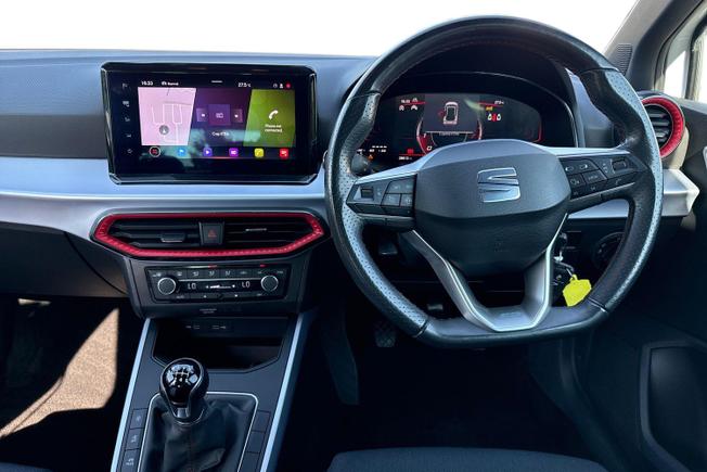 SEAT Arona Photo 11