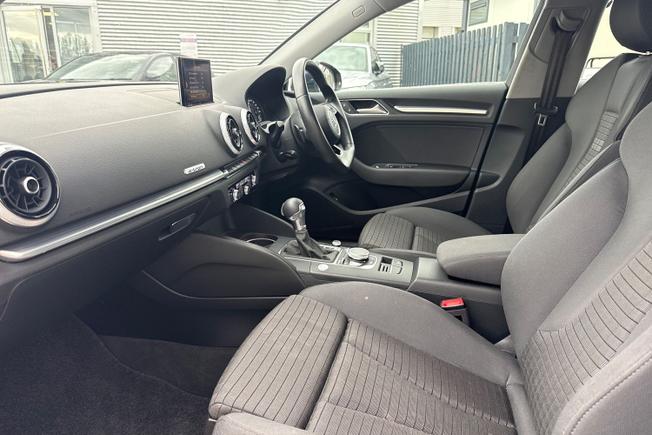AUDI A3 Photo 43