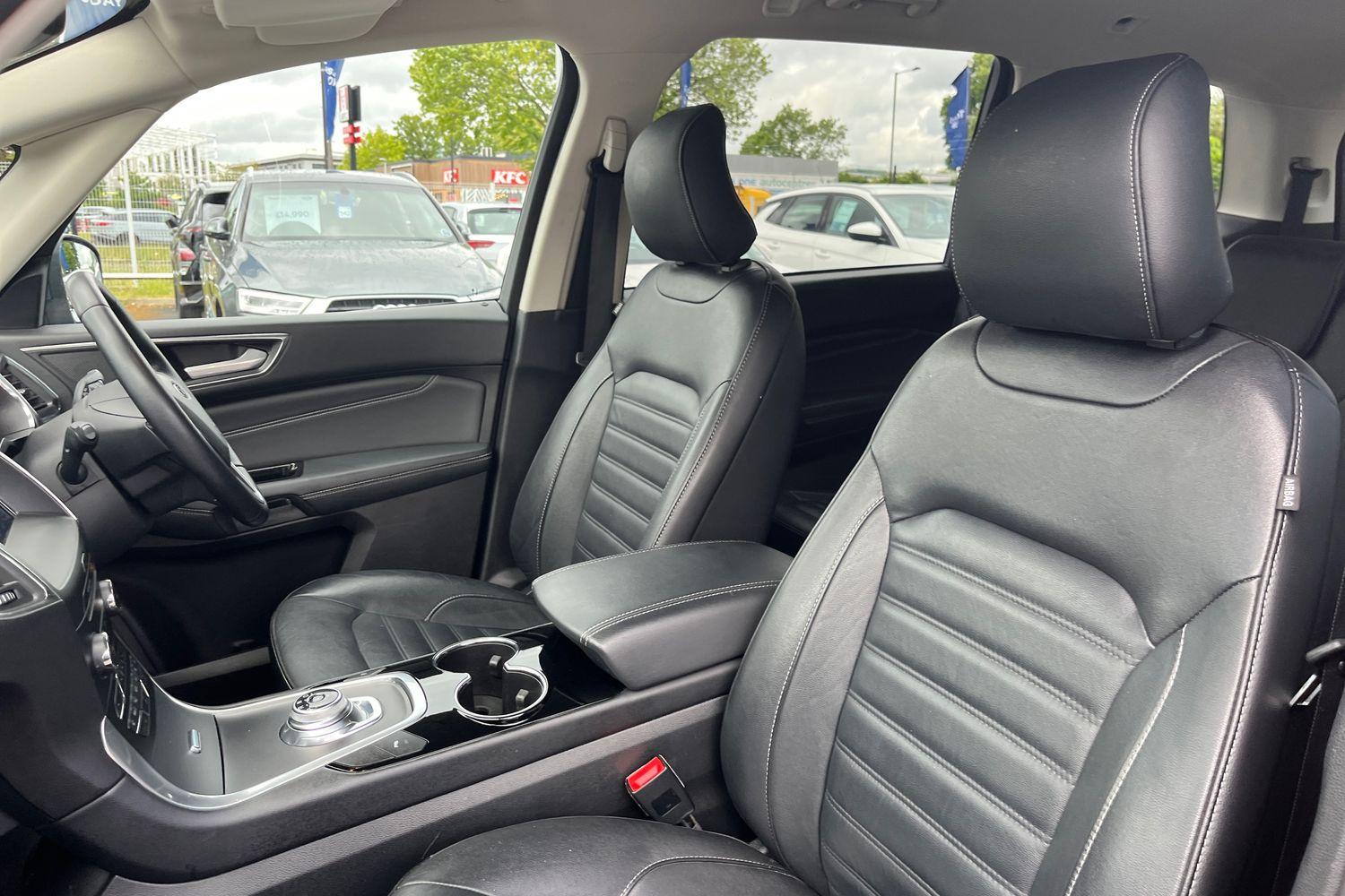 Ford Galaxy Photo 18