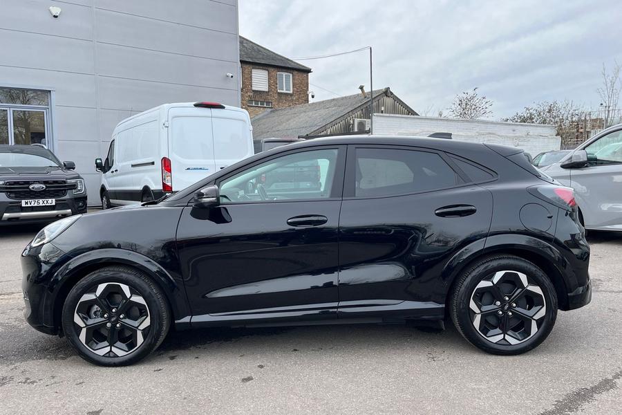 Ford PUMA Photo autoimg-241b2e59a58080aaa11229a8c26058d196f71b28.jpg