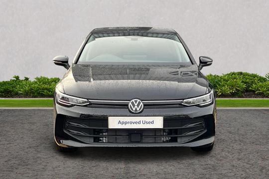 Volkswagen Golf Photo autoimg-241d065b012e60468cc6b51cd76ca16cd99b1a09.jpg