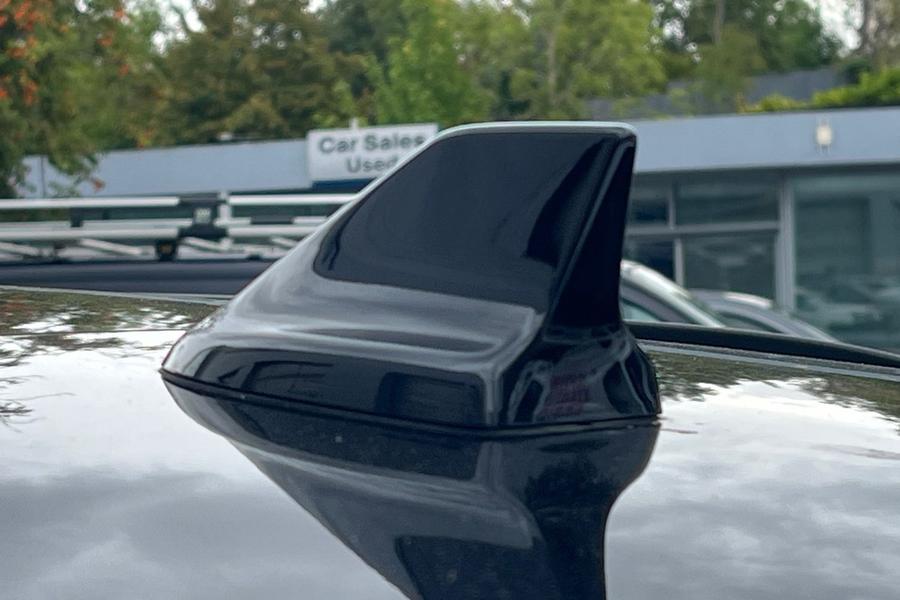 Ford KUGA Photo autoimg-241d8445ede7f6295432e1c67084ccbd9d236cdf.jpg