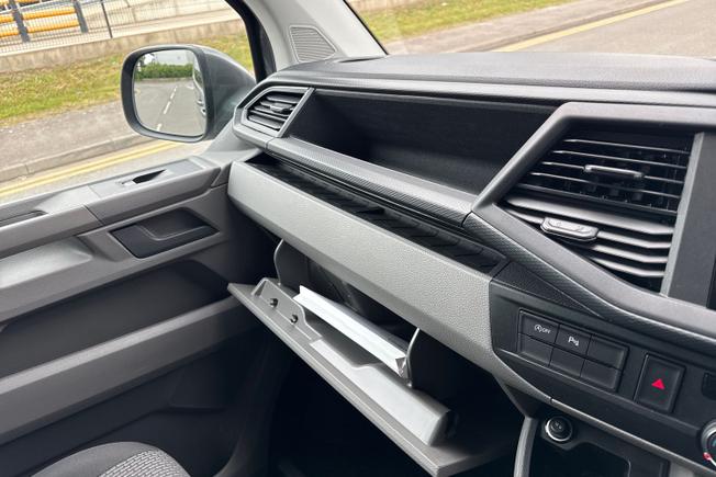VOLKSWAGEN Transporter Photo 50