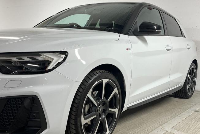 Audi A1 Photo 30