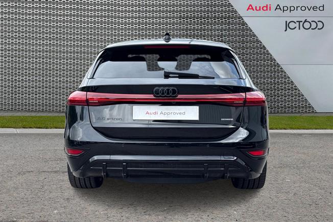 AUDI A6 e-tron Avant Photo 7