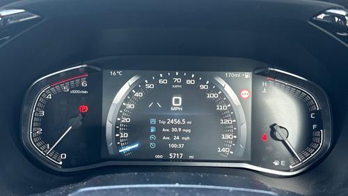 Isuzu D-Max Photo autoimg-242d4ad5c7f14fff6a3bdd31c8f7892037290460.jpg