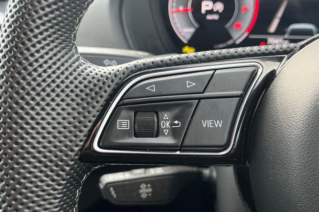 AUDI Q2 Photo 16