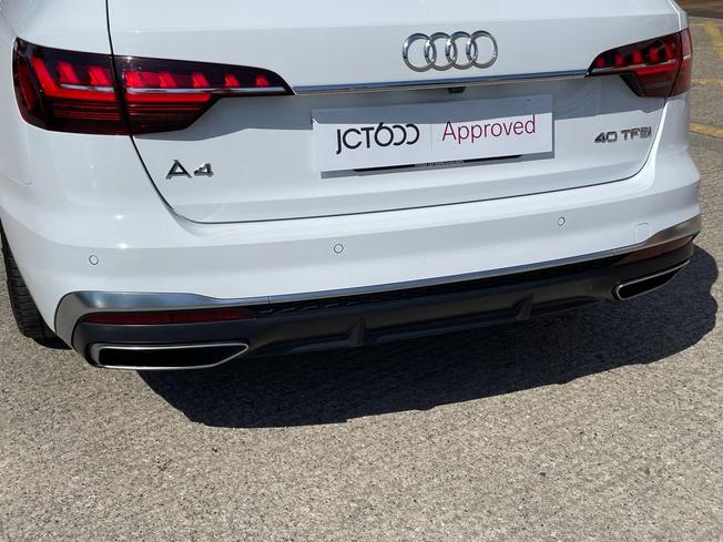 AUDI A4 Avant Photo 26