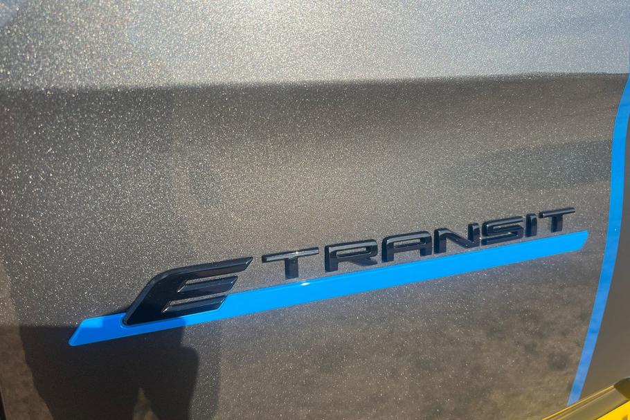 Used Ford E-TRANSIT CUSTOM AF26LZH 20