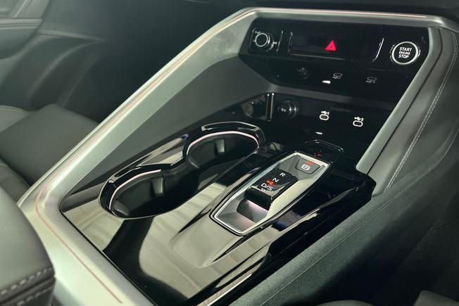 AUDI Q5 Photo 23