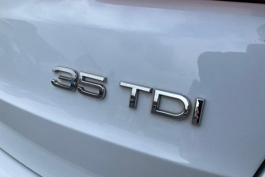 Audi Q3 Photo autoimg-243407fb9437d8e0e01bd986c48d31a81f66025b.jpg