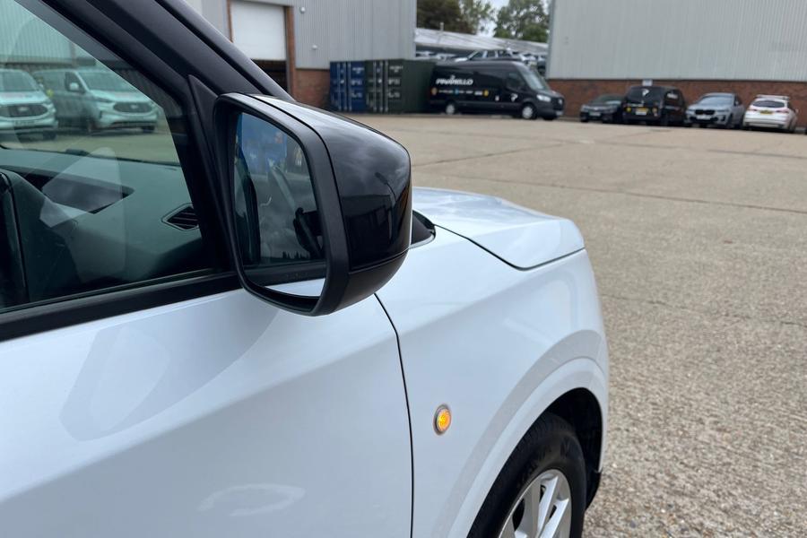 Ford TRANSIT COURIER Photo autoimg-2435bc927decf17fa4923a061a780a1146a2e797.jpg