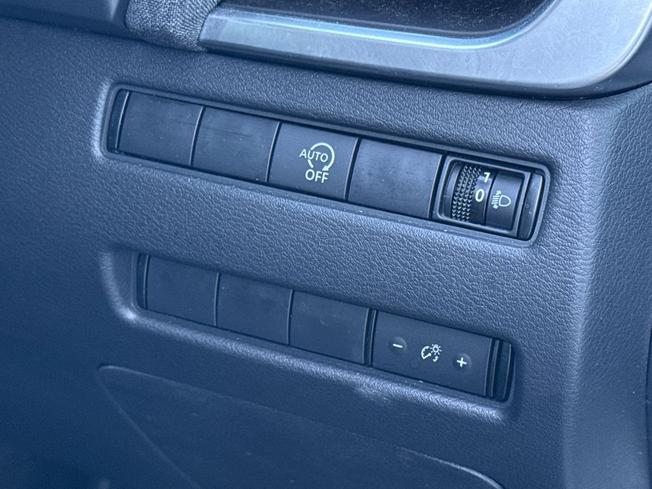 NISSAN Qashqai Photo 49