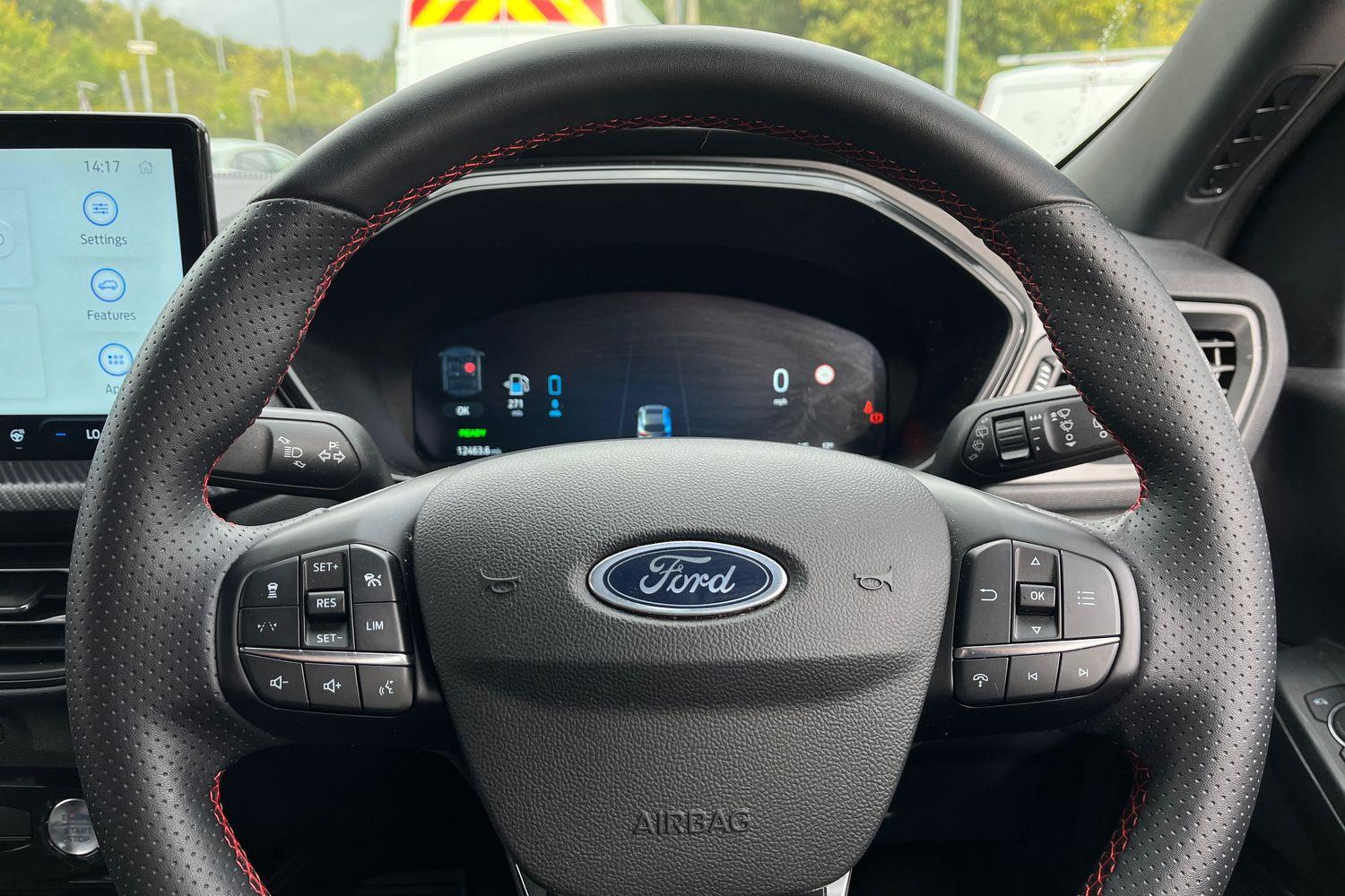 Ford Kuga Photo 11