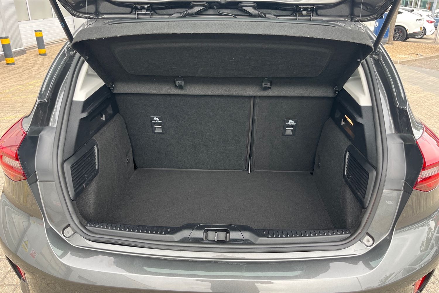 Ford FOCUS Photo 20