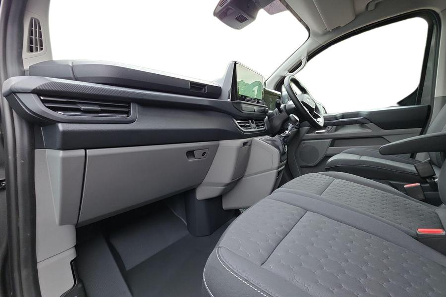 Ford Transit Custom Photo autoimg-24412574e4d29451b2ea4d6a0f5836a408c3168a.jpg