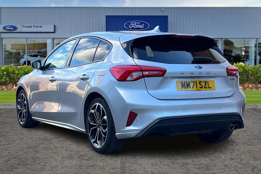 Ford FOCUS Photo autoimg-2444b0c19d6a84be55732693624a4c56f2c24e5e.jpg