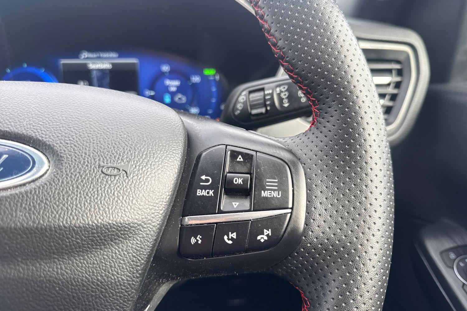 Ford KUGA Photo 33
