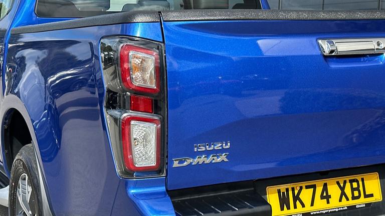 Used Isuzu D-Max WK74XBL 19