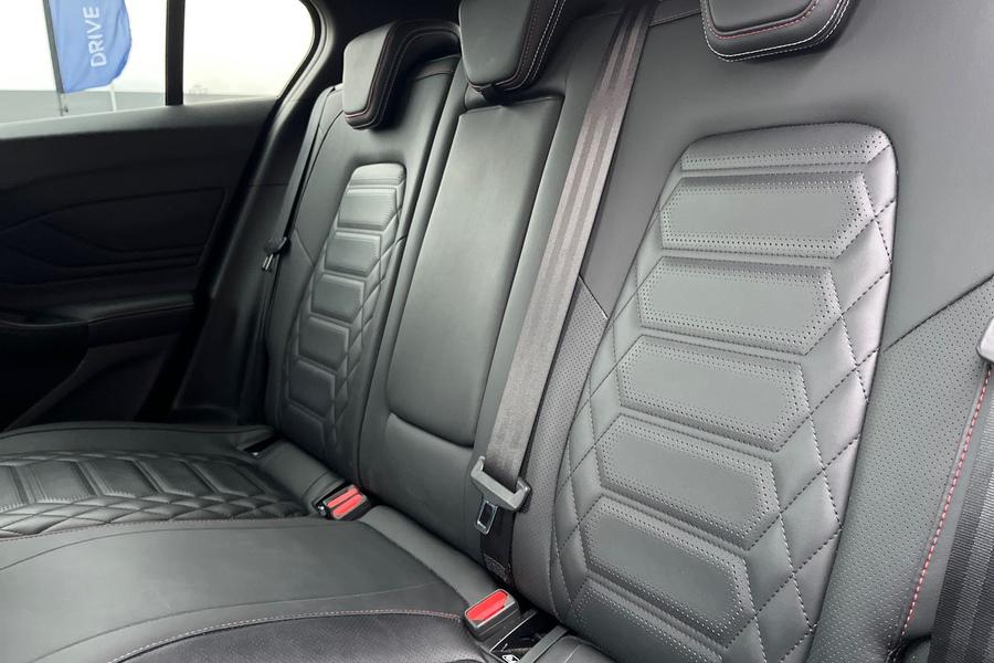 Ford FOCUS Photo autoimg-2448d46846fe9b56054e2b6bbed148d0fdf7268c.jpg