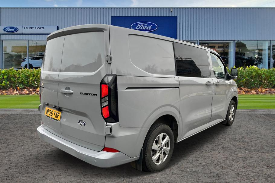 Used Ford TRANSIT CUSTOM 7