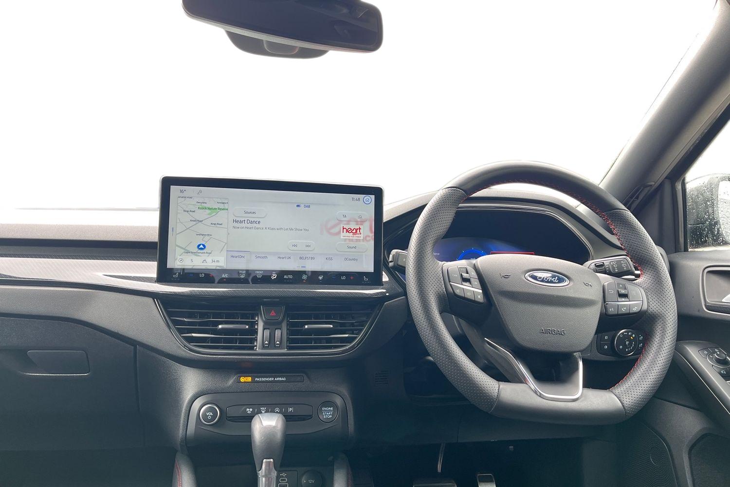 Ford FOCUS Photo 9
