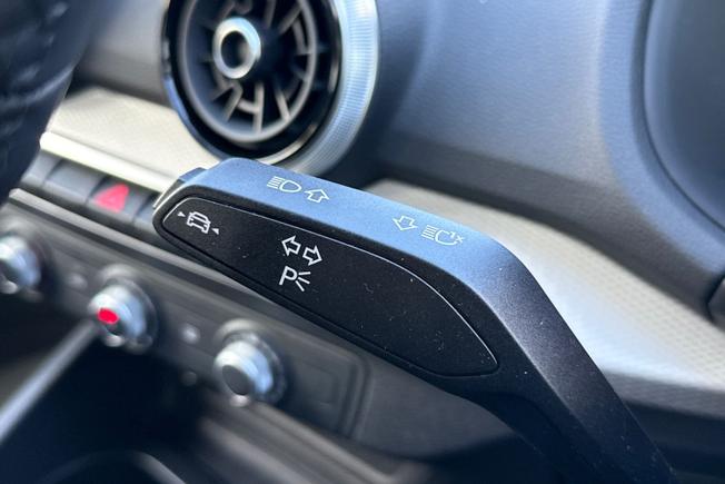 AUDI Q2 Photo 40